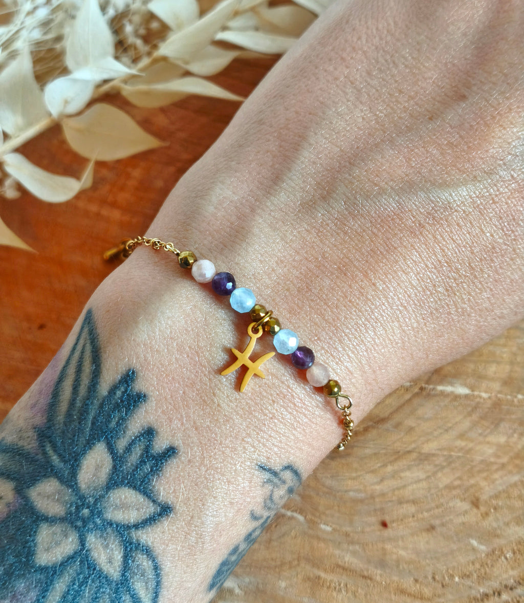 Un joli bracelet pour la femme poisson en acier inoxydable et Pierre de Lune améthyste et aigue-marine
