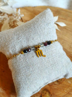 Bracelet dans la gamme des signes astrologiques avec le signe du Scorpion et ses pierres naturelles
