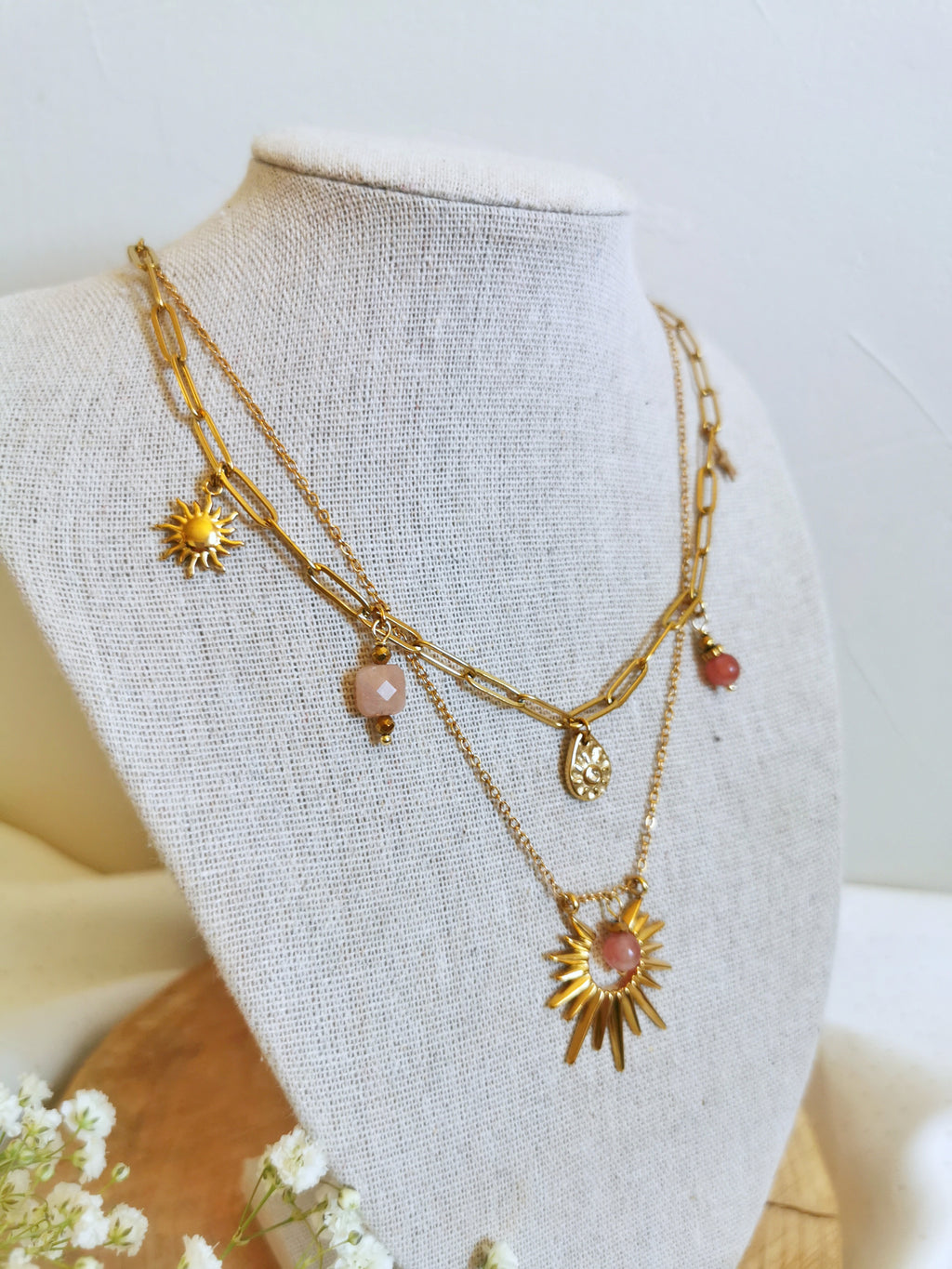 un magnifique ensemble, une parure incroyable et tendance 