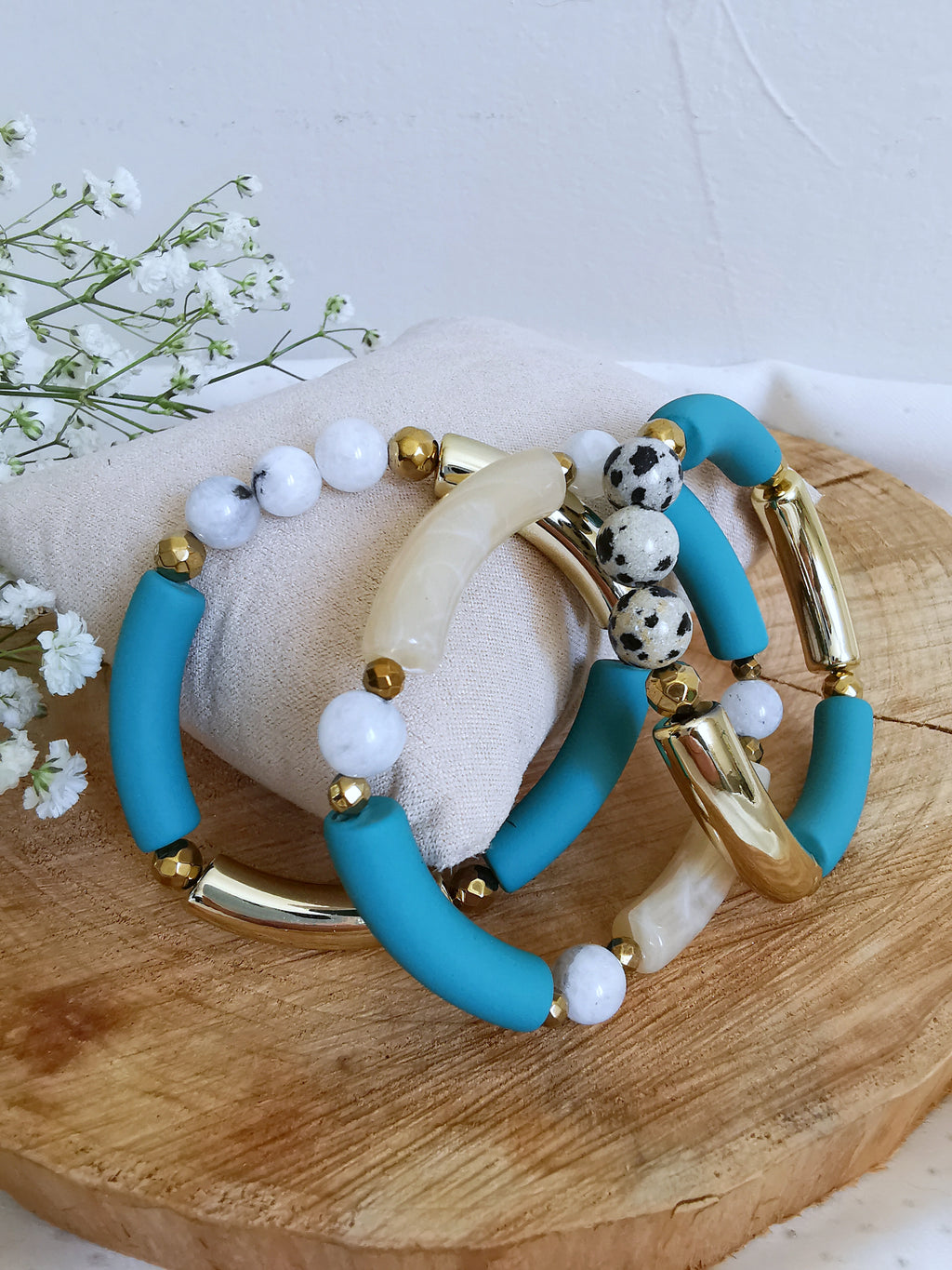 bijoux bracelet tubes acrylique et pierres naturelle énergétique pour femme