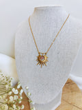 collier auréa avec le soleil au centre comme un porte bonheur, pour femme