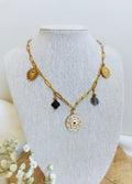 Collier avec des charm's et pierres en acier inoxydable doré